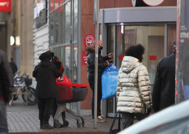 Papildināts to veikalu klāsts, kas drīkst darboties lielajos tirdzniecības centros