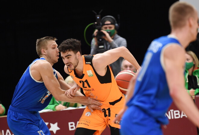 Pafbet Latvijas-Igaunijas Basketbola līgas Final 6 turnīra ceturdaļfināla spēle par vietu pusfinālā, kurā tiekas BK "Ogre" un "Pärnu Sadam" komandas "Elektrum" Olimpiskajā centrā.