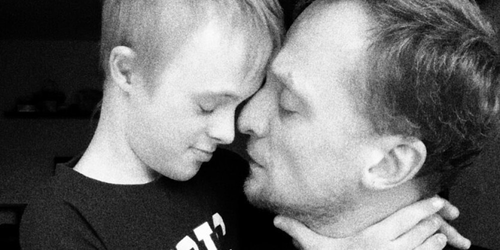 "Он не говорит": актер сериала "Содержанки" рассказал о своем 13-летнем сыне с аутизмом и синдромом Дауна