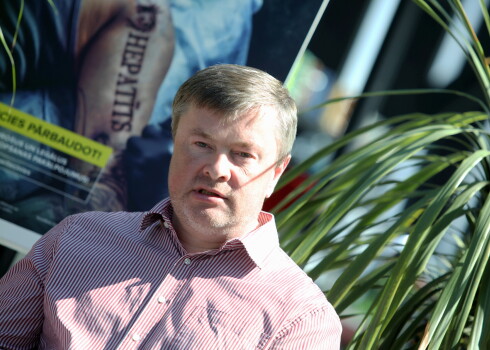 Dermatologs Dr. Raimonds Karls.