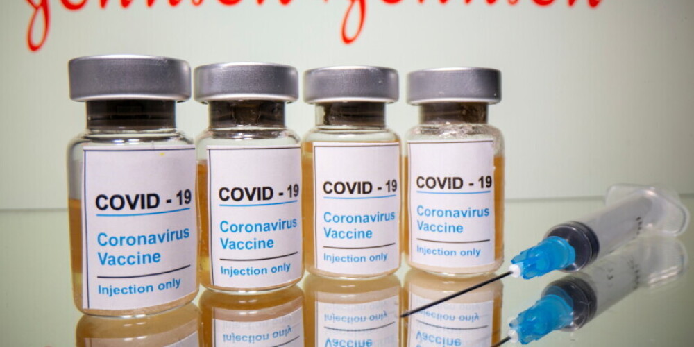 В США поставили на паузу вакцину Johnson & Johnson после сообщений о тромбах