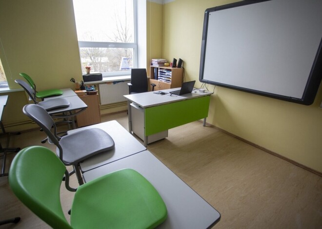 Профсоюз: "Начальство угрожает некоторым учителям, не желающим прививаться"