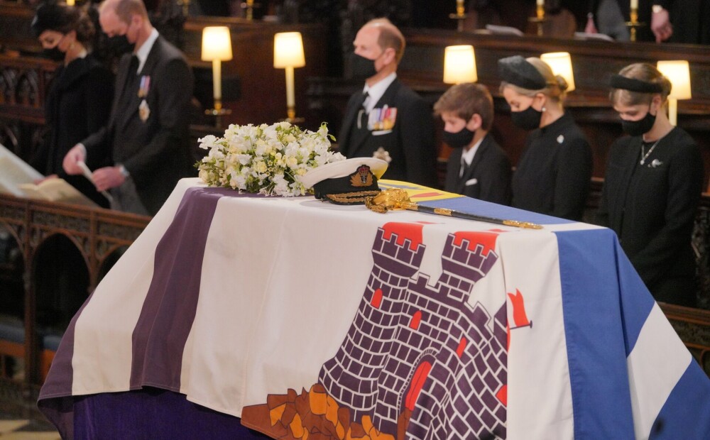 Queen Elizabeth II and others close at Windsor Castle say goodbye to Prince Philip