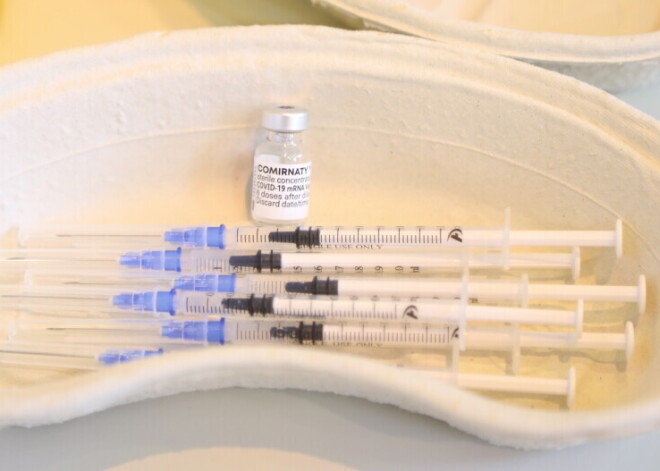 В первый день работы платформы ViVat доступны более 2600 мест на вакцинацию