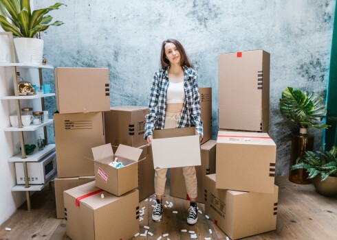 Pieredze rāda, ka, neveicot pamatīgu lietu izvērtēšanu vecajā dzīvesvietā, arī jaunais mājoklis pēc salīdzinoši īsa laika iegrims tajā pašā mantu haosā.