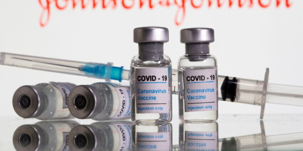 Европейское агентство лекарств одобрило вакцину Johnson & Johnson, несмотря на риски образования тромбов