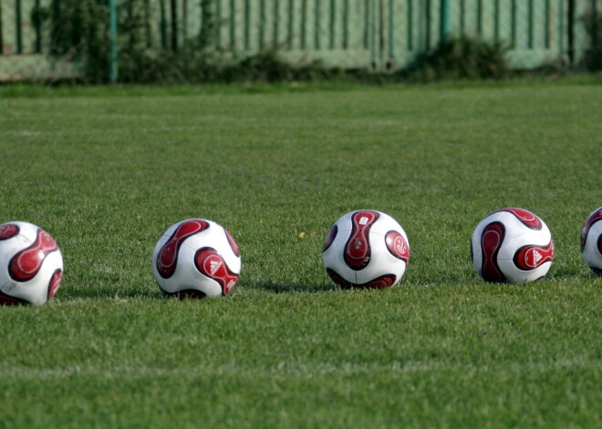 "Noah Jurmala" virslīgā debitēs sestdien; Daugavpils "Lokomotiv" tiek izslēgti no telpu futbola virslīgas