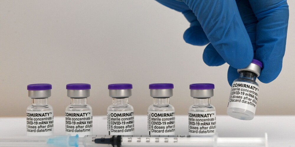 Igaunijai iet secen "Pfizer" vakcīnas: Izraēla pārliecinājusi ražotājus tās piešķirt sev