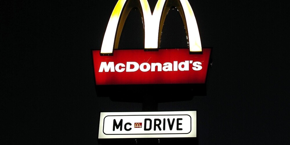 Samaksās jau darba intervijā: "McDonald's" milzu grūtības piesaistīt jaunus darbiniekus