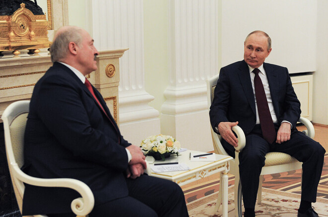 Putins un Lukašenko ir vairākkārt atbalstījuši dziļāku sadarbību.