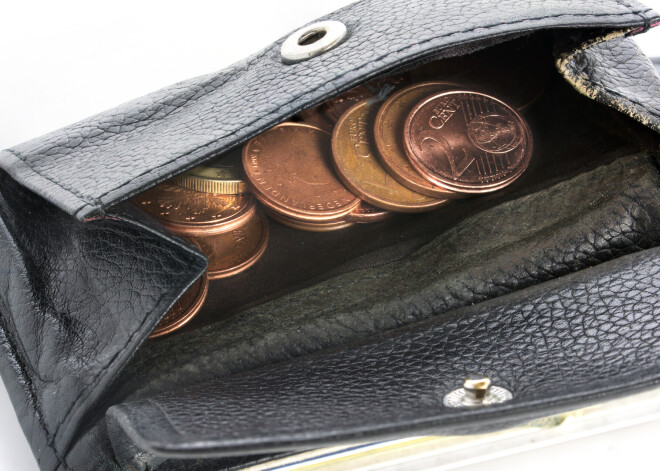 Ko darīt, ja nevar nomaksāt visus parādus?