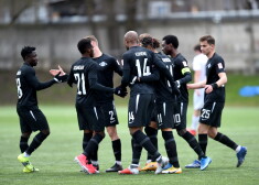 "Optibet" Latvijas futbola virslīgas spēle Rīgas Tehniskās universitātes stadionā, kurā tiekas Daugavpils "Noah Jurmala" un Jūrmalas "Spartaks" komandas.