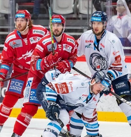"Ocelārži" savā laukumā ar 3:0 (0:0, 1:0, 2:0) uzvarēja Liberecas "Bili Tygri", sērijā līdz četrām uzvarām panākot 4-1.