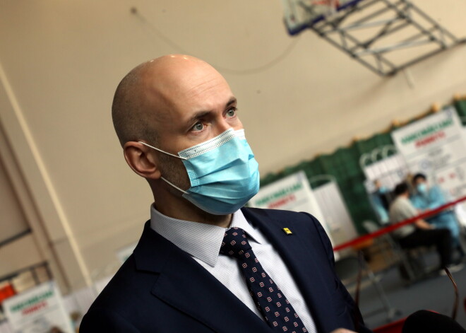Pavļuts: var novērot saslimstības pieaugumu, bet patlaban nav nepieciešams ieviest ļoti stingrus ierobežojumus