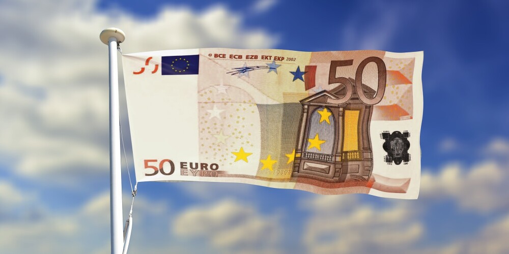 Par un pret digitālo eiro: vieni gānās, citi sauc par loģisku soli