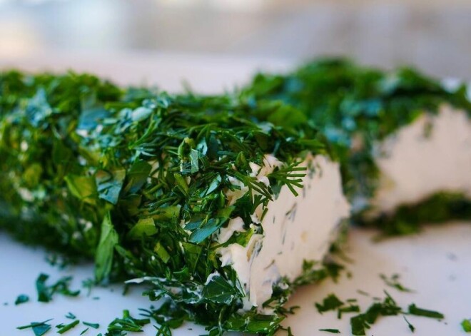 Просто и вкусно: великолепный домашний сыр