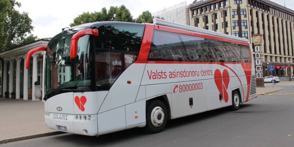 Латвийский донорский центр ждет доноров всех групп крови; в мае будет 43 выезда
