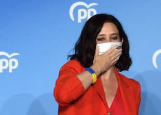 Madrides reģiona premjerministre Isabela Diasa Ajuso paziņojusi, ka šie rezultāti ir uzskatāmi par Spānijas premjerministra Pedro Sančesa kreisās valdības "gala sākumu".