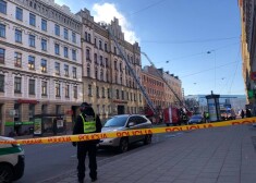 Ugunsgrēkā nelikumīgajā hostelī Merķeļa ielā 8 gāja bojā astoņi cilvēki. 