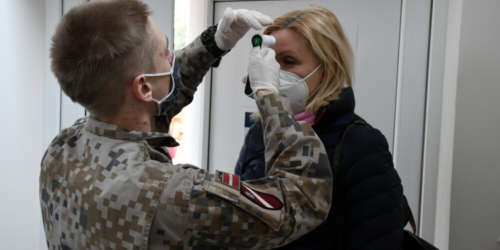 Liela daļa otrdien atklāto Covid-19 inficēšanās gadījumu reģistrēti divās Latvijas pilsētās