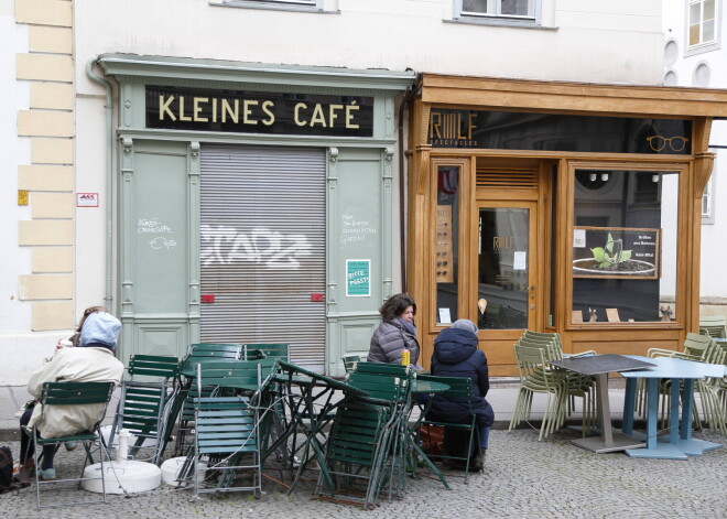 Austrijā vēlas no jūnija ieviest digitālās Covid-19 "zaļās pases"