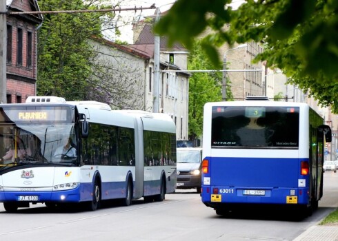 В субботу рижский общественный транспорт будет курсировать по расписанию рабочего дня