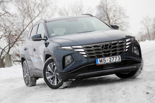 "Hyundai Tucson".