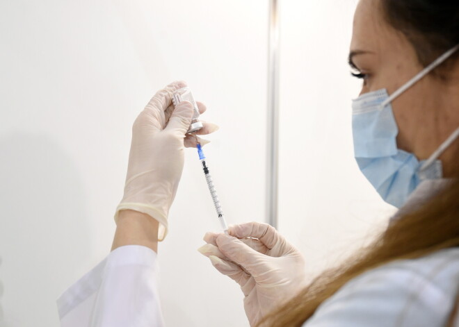 Сегодня привиться от Covid-19 можно в 11 крупных центрах