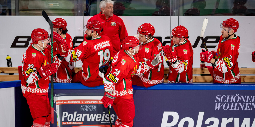 Baltkrievijas hokeja izlase ir komanda, kas pārstāv Baltkrieviju starptautiskajās hokeja spēlēs. Baltkrievijas hokeja izlases labākais sniegums pasaules čempionātos ir izcīnītā sestā vieta 2006. gadā. Pats nozīmīgākais izlases sasniegums ir pārsteidzošā uzvara pār Zviedriju 2002. gada olimpisko spēļu ceturtdaļfinālā un izcīnītā ceturtā vieta.