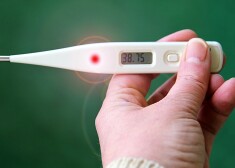 Pēc potes parādījās 39 grādu temperatūra un liels nespēks. Ko darīt?