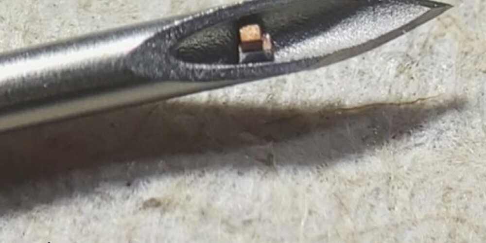 Создан самый маленький в мире имплантируемый чип