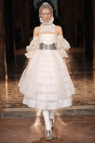 Alexander McQueen. Rudens/ziema 2013