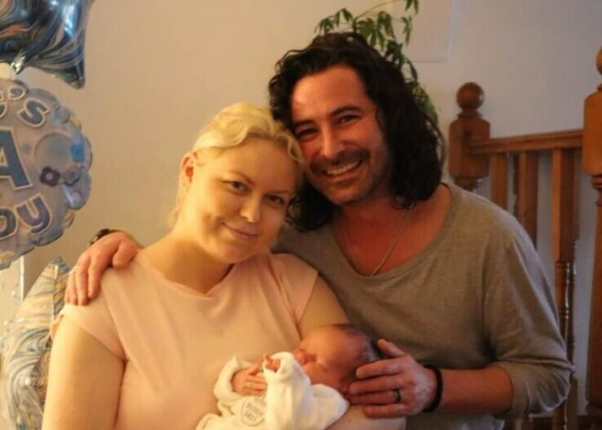 Mūziķe Meldra dēlam dod divus vārdus un uzvārdus