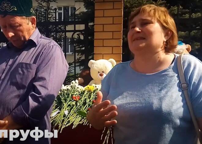 "Дочь лежит под землей. Как жить?": мать убитой в Казани девочки рассказала об утрате