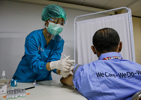 Indonēzija uzsākusi privātu vakcinācijas kampaņu