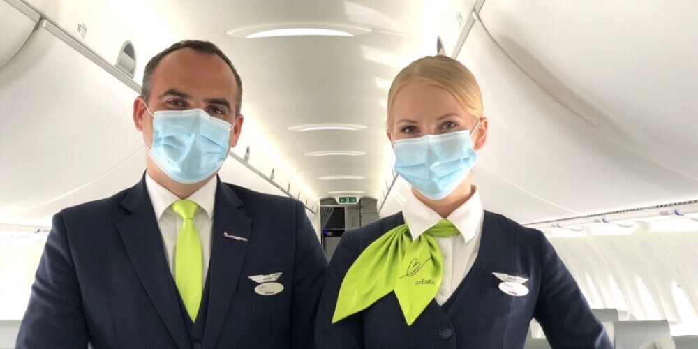 airBaltic принимает назад на работу экипаж: одно из условий - прививка от Covid-19
