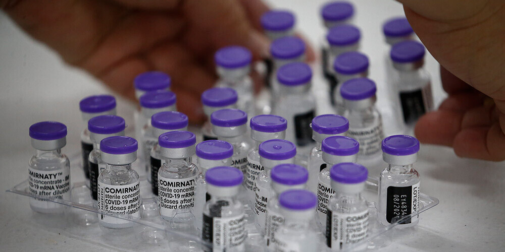 Serbija plāno ziedot Čehijai 100 000 Covid-19 vakcīnas devu