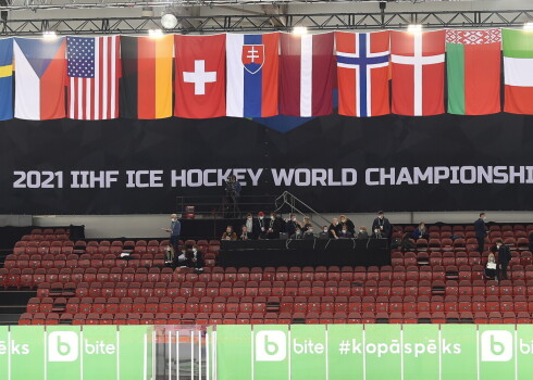 Skatītāji hokeja čempionāta tribīnēs! Saeima valdībai dod uzdevumu