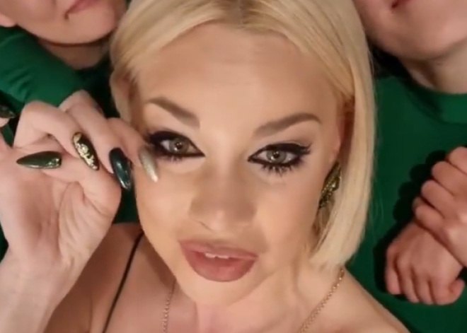 Samanta Tīna valda asaras, bet lepojas ar sevi: "Mums joprojām ir kronis"