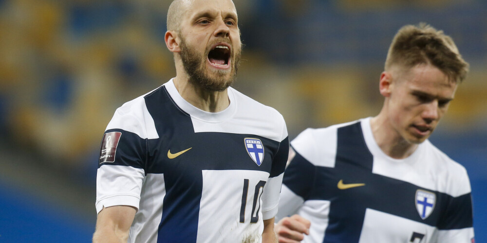 Somijas futbola izlase ir nacionālā futbola komanda, kas pārstāv Somiju starptautiskās futbola sacensībās. Somijas futbola izlasi pārvalda Somijas Futbola asociācija. Savu pirmo spēli Somija aizvadīja 1911. gadā pret Zviedrijas izlasi. Somijas izlase ir Eiropas vidusmēra komanda, nekad vēl nav spēlējusi FIFA Pasaules kausa finālturnīrā. Eiropas čempionāta finālturnīrā pirmo reizi piedalīsies 2020. gadā.