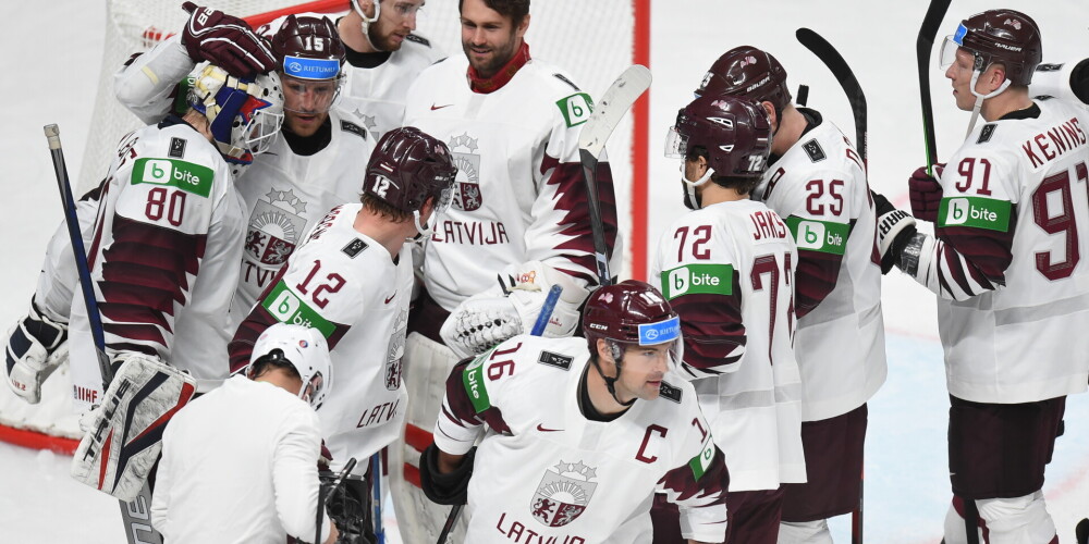 Pasaules čempionāta spēle hokejā starp Latvijas un Kanādas valstsvienībām arēnā ''Rīga''.