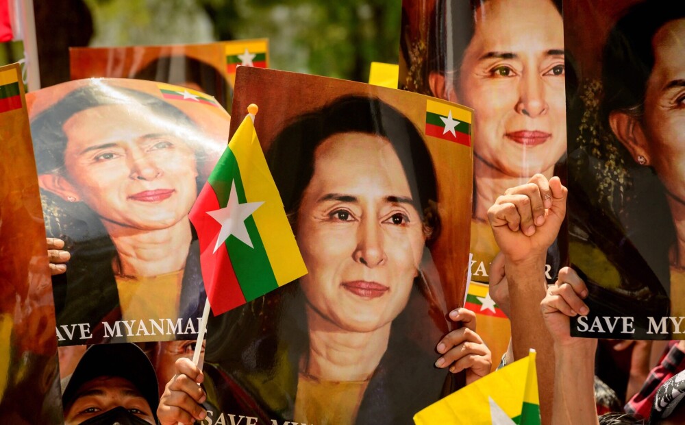 Kur palikusi apvērsumā gāztā Mjanmas valdības līdere?