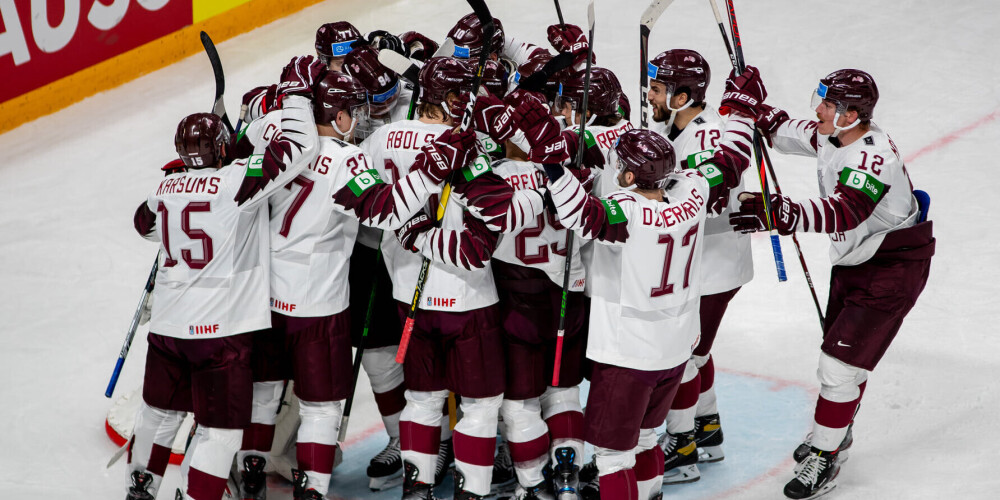 Чемпионат мира по хоккею — ежегодное соревнование, организуемое Международной федерацией хоккея с шайбой с 1920 года. Наряду с Олимпийским турниром и Кубком мира является самым престижным соревнованием по этому виду спорта. Изначально турнир проводился только в рамках Олимпийских игр (в 1920 году в рамках летних Игр, в 1924 и 1928 годах — в рамках зимних Игр). С 1930 года соревнование стало ежегодным, за исключением 1940—1946 годов из-за Второй мировой войны, 1980, 1984, 1988 годов из-за зимних Олимпийских игр и 2020 года из-за пандемии COVID-19. С 1920 года по 1968 год, в годы проведения Олимпиад, олимпийский турнир по хоккею с шайбой считался также чемпионатом мира.