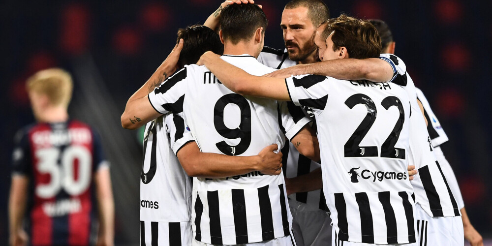 Turīnas "Juventus" un "AC Milan" tomēr kvalificējas Čempionu līgai