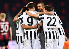 Turīnas "Juventus" šoreiz spiesti samierināties ar viņiem necilo ceturto pozīciju Itālijas čempionātā.