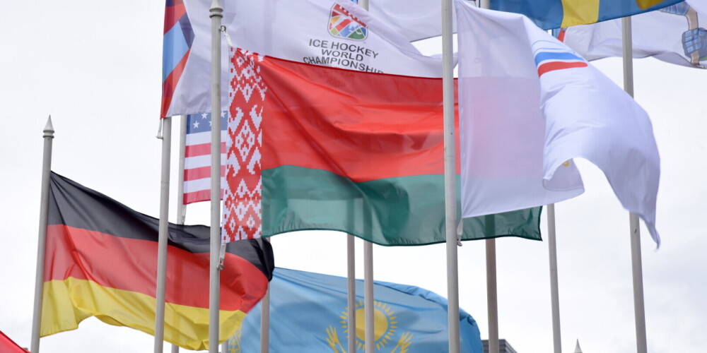 Kas noticis ar Staķa un Rinkēviča noņemto Baltkrievijas oficiālo karogu?