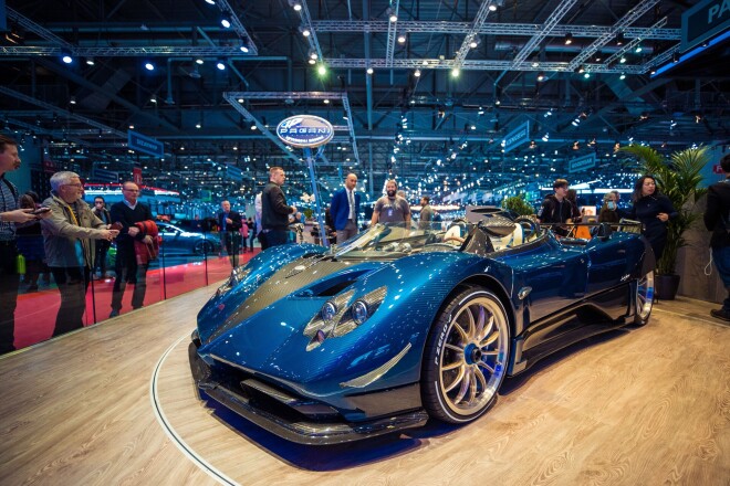 Līdzšinējais pasaules dārgāko jauno automašīnu topa līderis "Pagani Zonda HP Barchetta" maksā "vien" 14,35 miljonus eiro.