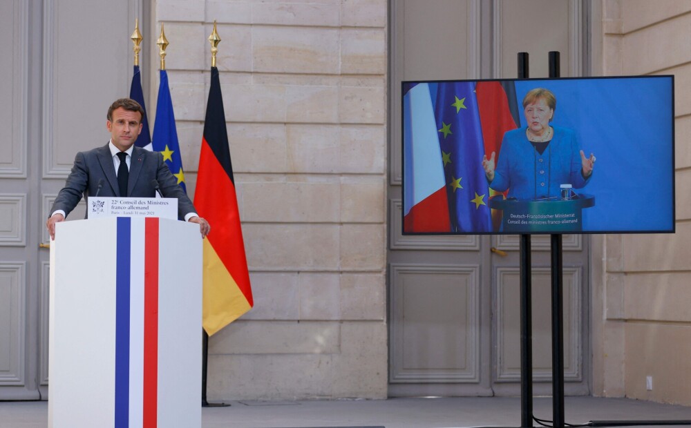 Ziņas par Eiropas politiķu izspiegošanu: Merkele un Makrons pieprasa paskaidrojumus