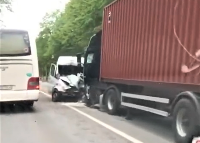 Šorīt notikušajā avārijā pie Murjāņiem gājis bojā mikroautobusa vadītājs