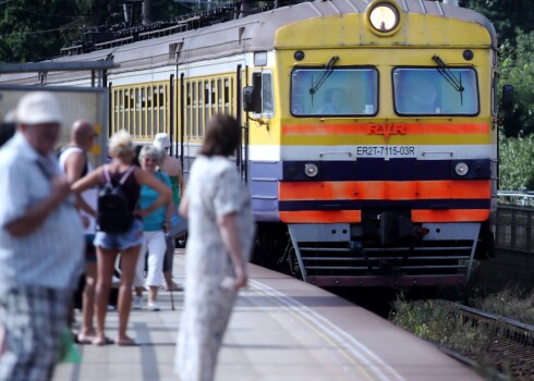 Rīgā un Pierīgā astoņas dzelzceļa pieturas pārveidos par mobilitātes punktiem